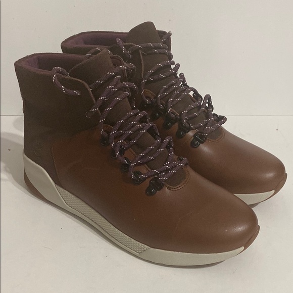 Timberland Womens Kiri Up Waterproof Hiker Size 11 New without tags - Picture 3 of 16